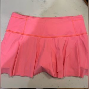 RARE COLOR PINK LULULEMON SKIRT, Size 10, WORE ONCE